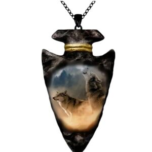Mens Wolf Arrowhead Necklace
